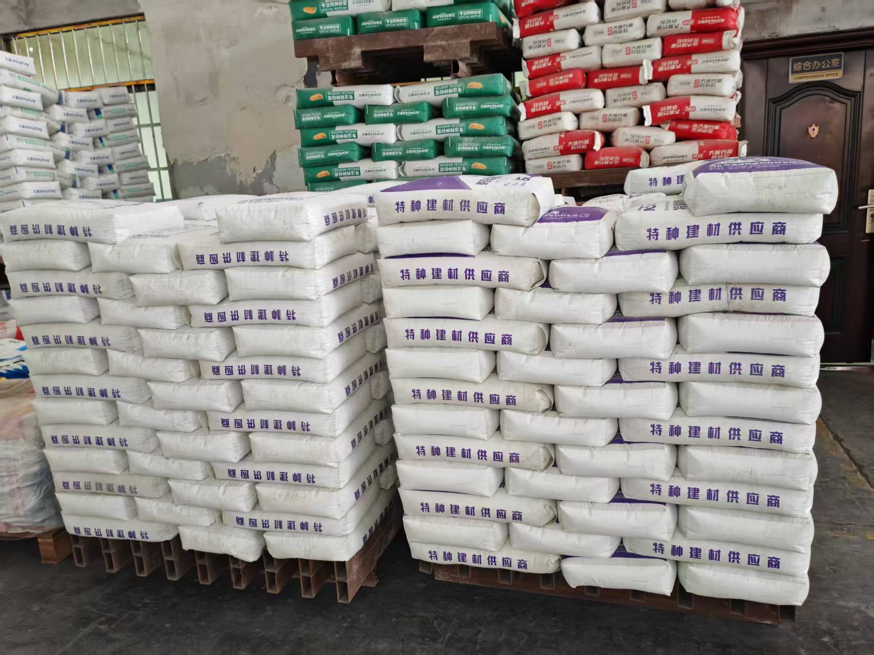 碑林拱顶带模注浆料